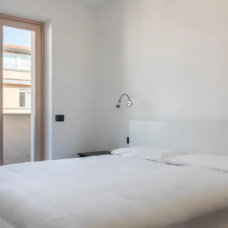 Moderno & Luminoso In Corso Buenos Aires Apartmán Milán